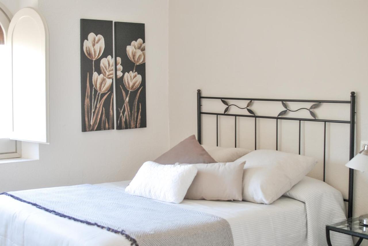 Fonda Mitja Guest house