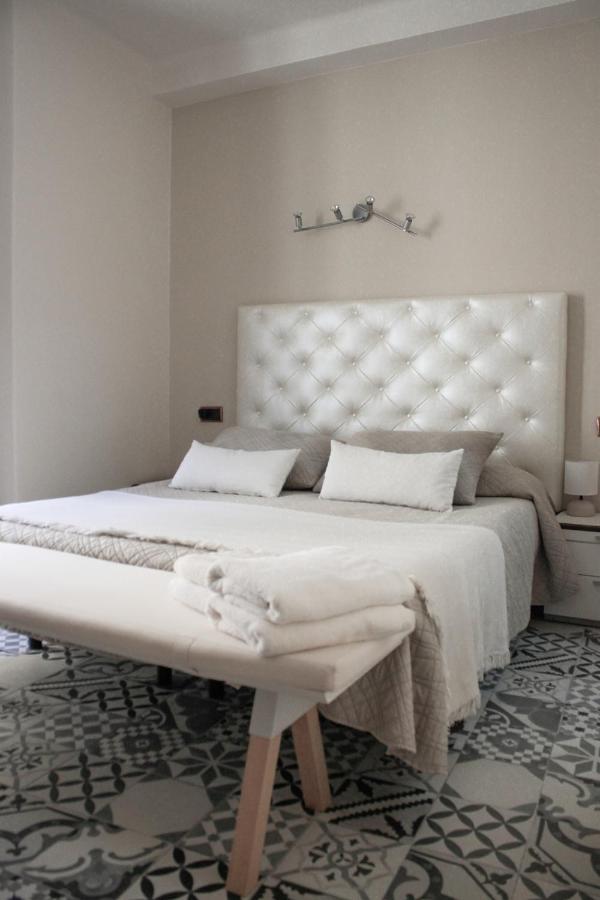 Fonda Mitja Guest house